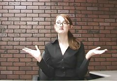 دوست داشتن یکدیگر، دو لزبین دارای موی سرخ در روند جنسی تصمیم گرفتند. فیلم های سگسی ایرانی یکی در حال حاضر روی پشت او دروغ می گوید و پاهایشان را از هم جدا می کند، به شریک خود اجازه می دهد لیک بزند و مکیدن