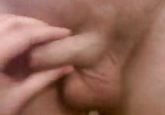 فاحشه بالغ می آموزد دختر دوست دختر خود عکسهاوفیلمهای سکسی را به مکیدن بچه ها